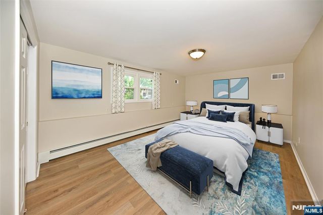 102 Lisa Court, Wyckoff, NJ 07481