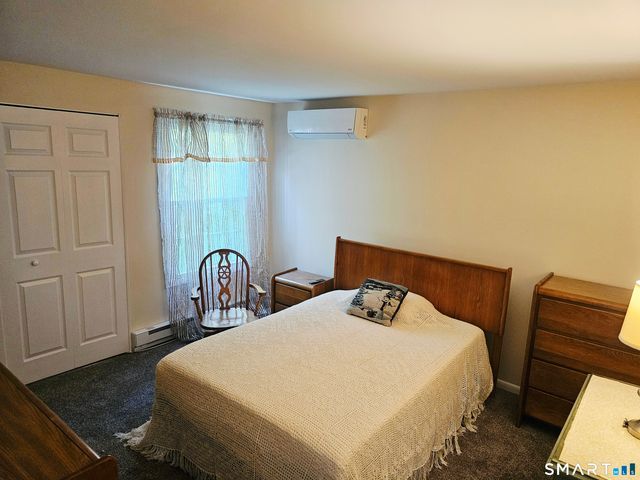 18 Meryl Court, Groton, CT 06340