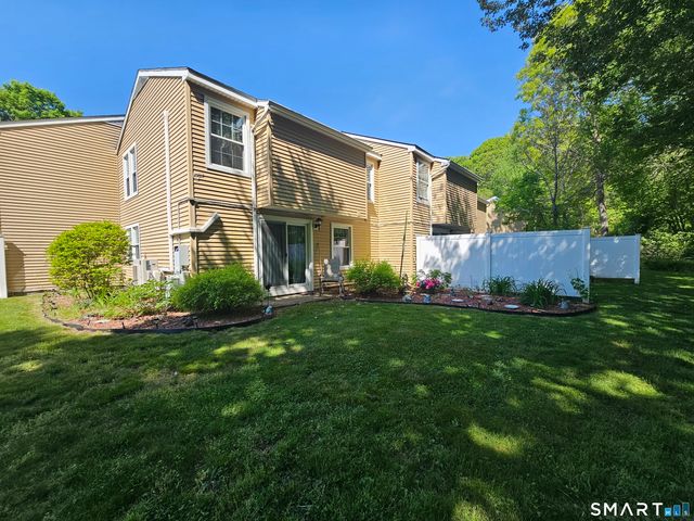 18 Meryl Court, Groton, CT 06340