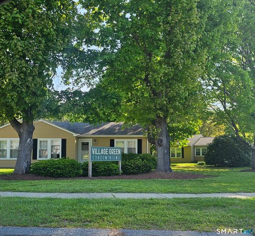 18 Meryl Court, Groton, CT 06340