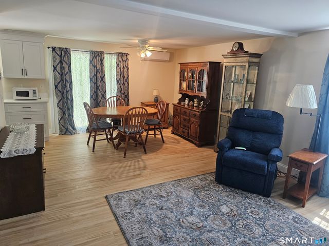 18 Meryl Court, Groton, CT 06340