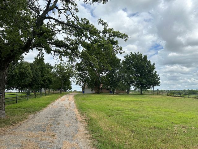 550 Tribble Road, Sherman, TX 75090