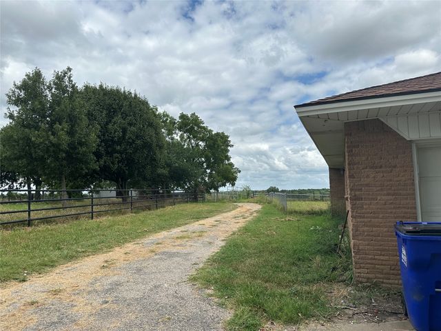 550 Tribble Road, Sherman, TX 75090