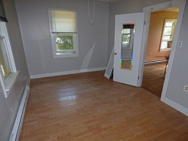 102 E Second Street, Hardy, AR 72542