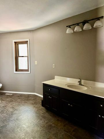 1537 N Milton Ct, Derby, KS 67037