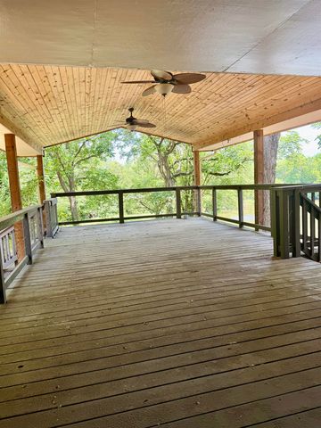 1537 N Milton Ct, Derby, KS 67037