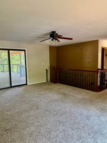 1537 N Milton Ct, Derby, KS 67037