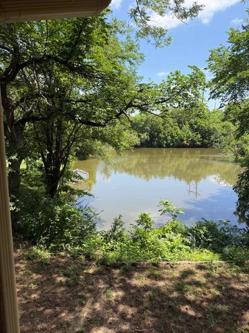 1537 N Milton Ct, Derby, KS 67037