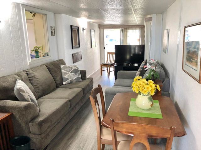 74711 Dillon Rd Spc 67, Desert Hot Springs, CA 92241