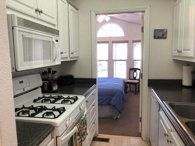 74711 Dillon Rd Spc 67, Desert Hot Springs, CA 92241