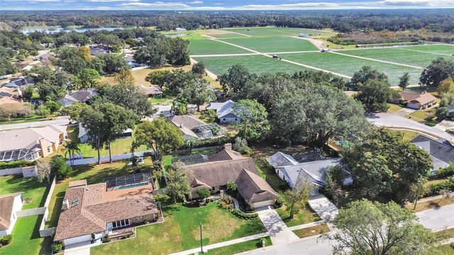 305 RUNNING HORSE ROAD, Seffner, FL 33584