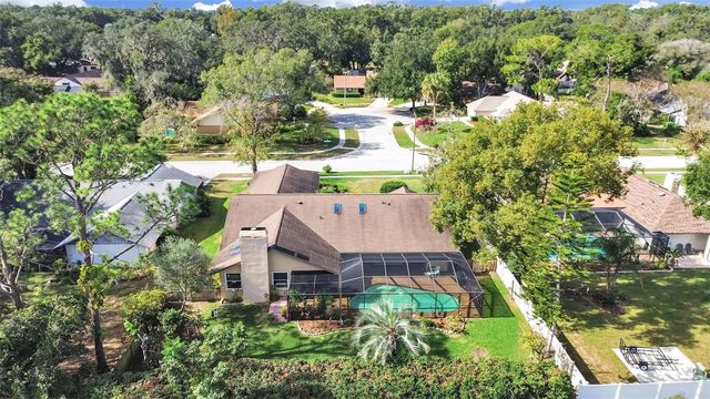 305 RUNNING HORSE ROAD, Seffner, FL 33584