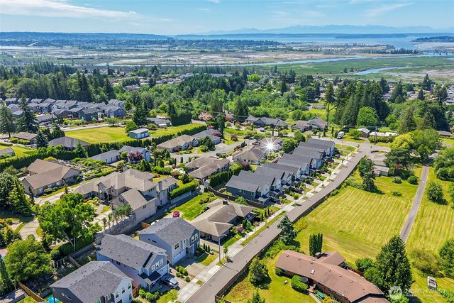 6834 46th Street NE, Marysville, WA 98270