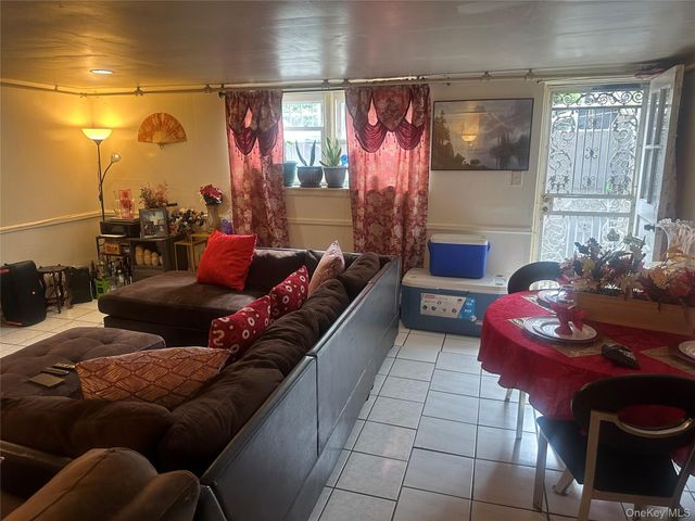 1375 E 101st Street, Brooklyn, NY 11236