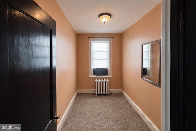 227 N LINDEN AVE, Upper Darby, PA 19082