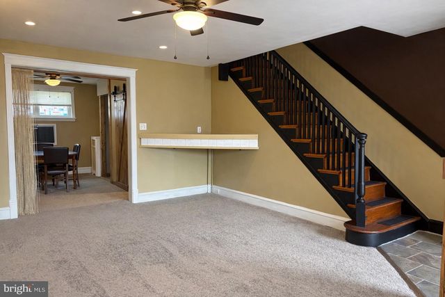 227 N LINDEN AVE, Upper Darby, PA 19082