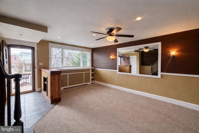 227 N LINDEN AVE, Upper Darby, PA 19082