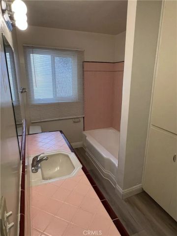 400 W Atlantic Boulevard B, Alhambra, CA 91801