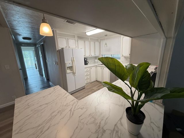 698 Sunny South Avenue, Boynton Beach, FL 33436