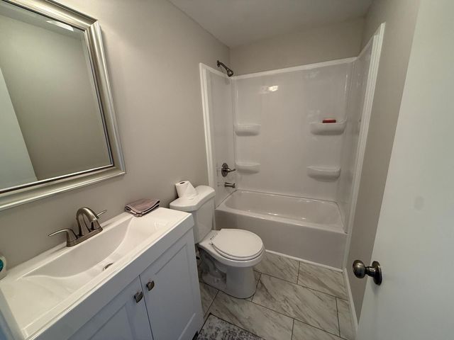 698 Sunny South Avenue, Boynton Beach, FL 33436