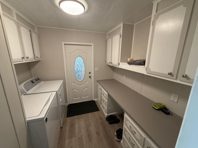 698 Sunny South Avenue, Boynton Beach, FL 33436