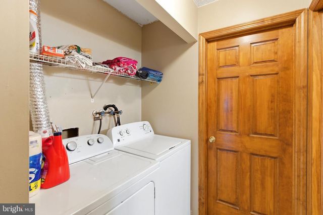200 VIOLET LN, Jackson, NJ 08527