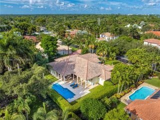 16721 SW 86th Court, Palmetto Bay, FL 33157