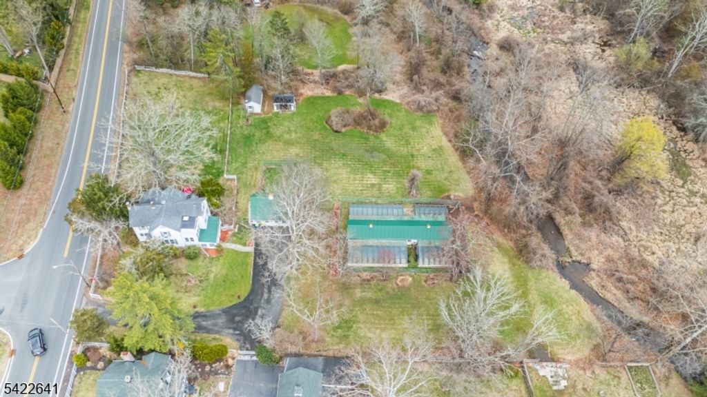 570 Mine Brook Rd, Bernardsville Boro, NJ 07924 — photo 3