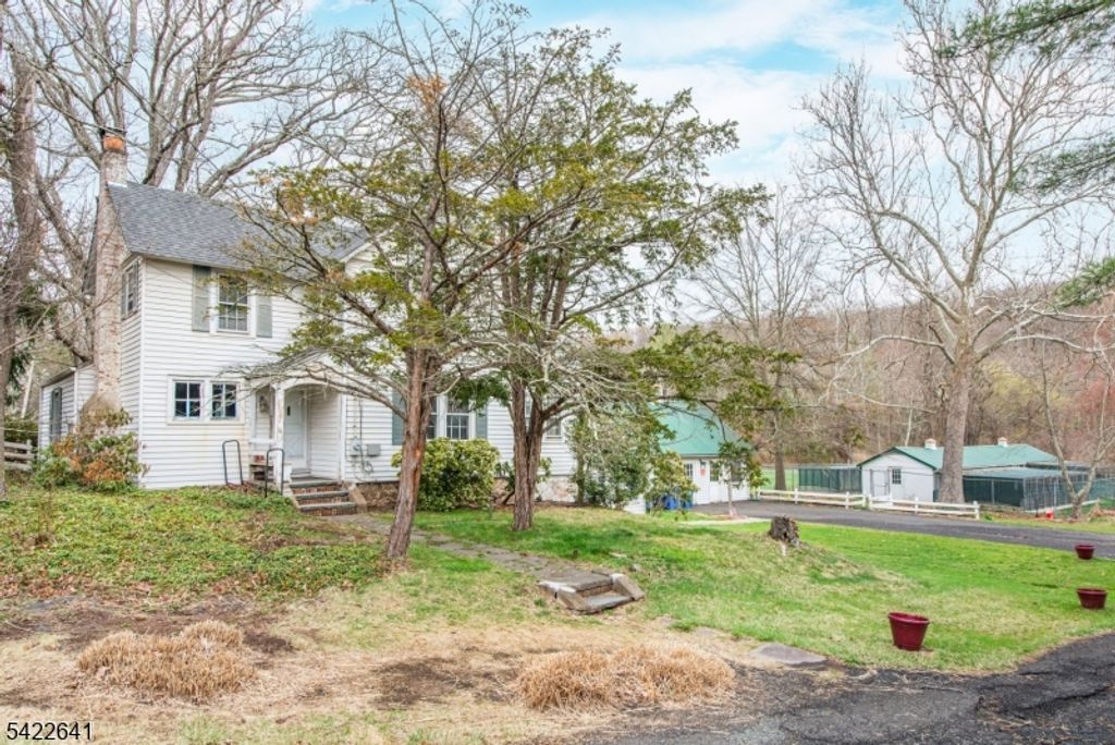 570 Mine Brook Rd, Bernardsville Boro, NJ 07924 — photo 4