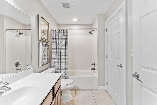 122 Seascape Drive UNIT 2403, Miramar Beach, FL 32550