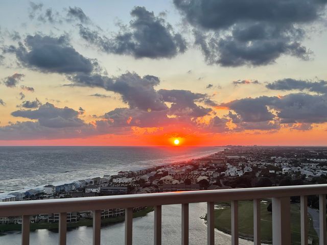 122 Seascape Drive UNIT 2403, Miramar Beach, FL 32550