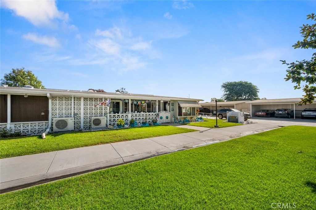 1641 Monterey Rd M2-18A, Seal Beach, CA 90740 — photo 2