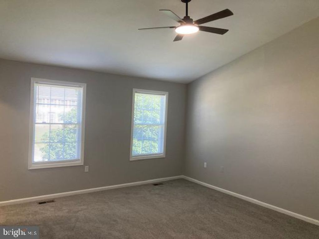 Image 15 of property listing at 920 BURNING TREE CT, Westminster, MD 21158