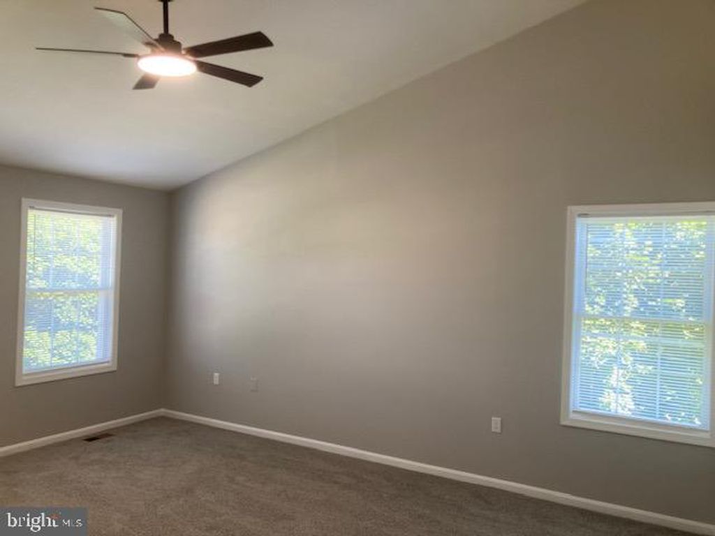 Image 16 of property listing at 920 BURNING TREE CT, Westminster, MD 21158