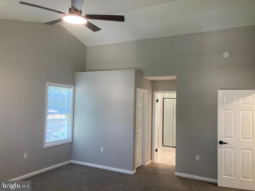 Image 19 of property listing at 920 BURNING TREE CT, Westminster, MD 21158