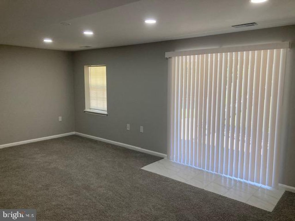 Image 31 of property listing at 920 BURNING TREE CT, Westminster, MD 21158