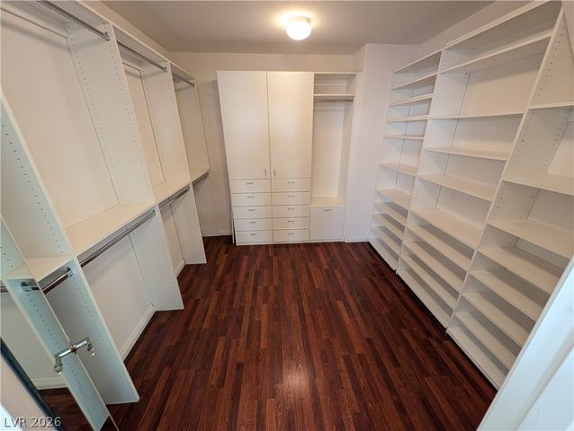 9209 Worsley Park Place, Las Vegas, NV 89145