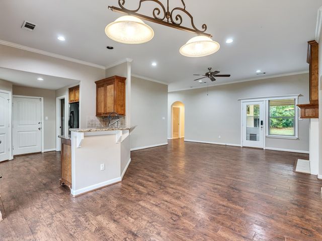12654 Maxwell Street, Willis, TX 77378