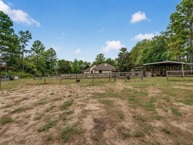 12654 Maxwell Street, Willis, TX 77378