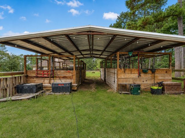 12654 Maxwell Street, Willis, TX 77378