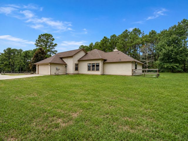 12654 Maxwell Street, Willis, TX 77378