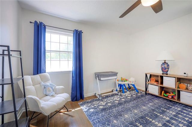 9724 Outlook Drive, Overland Park, KS 66207