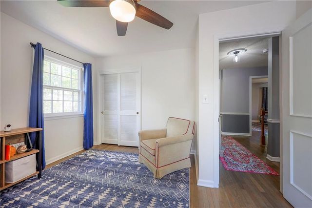 9724 Outlook Drive, Overland Park, KS 66207
