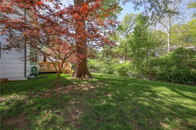 9724 Outlook Drive, Overland Park, KS 66207