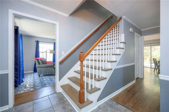 9724 Outlook Drive, Overland Park, KS 66207