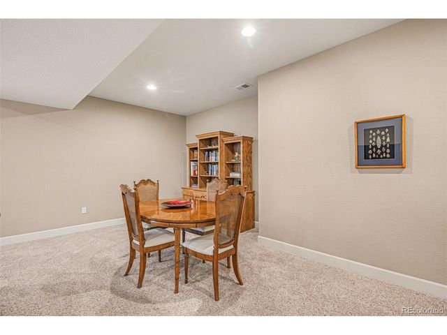 26534 E Links Pl, Aurora, CO 80016