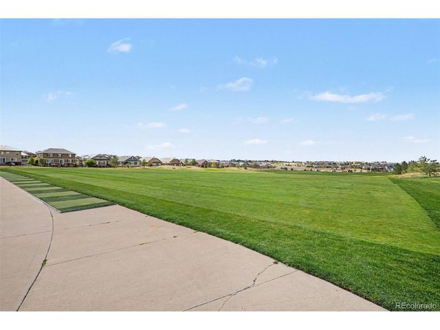 26534 E Links Pl, Aurora, CO 80016
