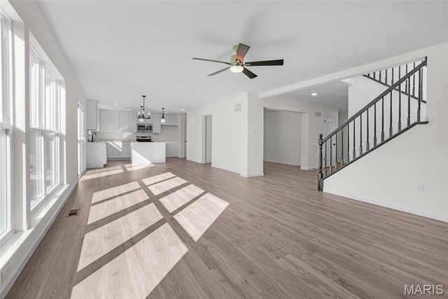 242 Noser Drive, Florissant, MO 63031