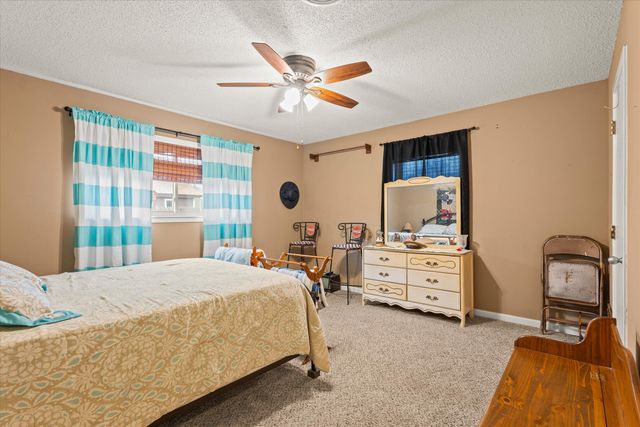 101 Willowwood Lane, Levelland, TX 79336