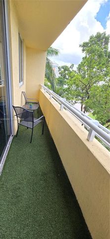 2775 NE 187th St 314, Aventura, FL 33180